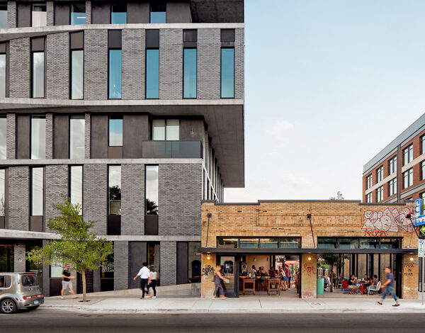 فندق "Arrive" - شرق أوستن 3 Arrive-East-Austin-Hotel-003