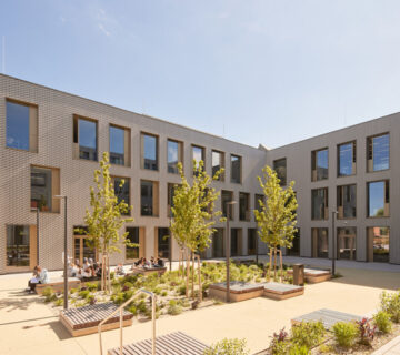 Konrad Lorenz Secondary School 001