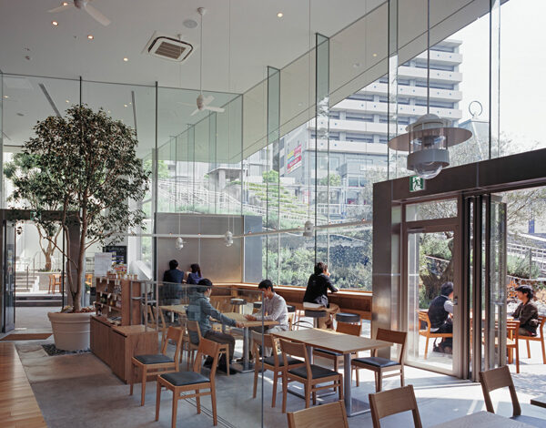 المركز التجاري يوتسوباكو - اليابان 4 Yotsubako shopping center Japan 004